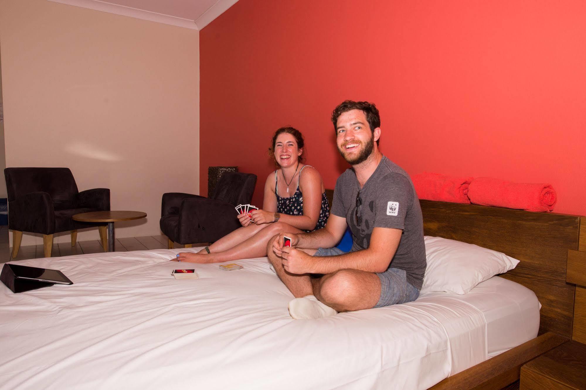Coral Beach Lodge พอร์ตดักกลาส ภายนอก รูปภาพ