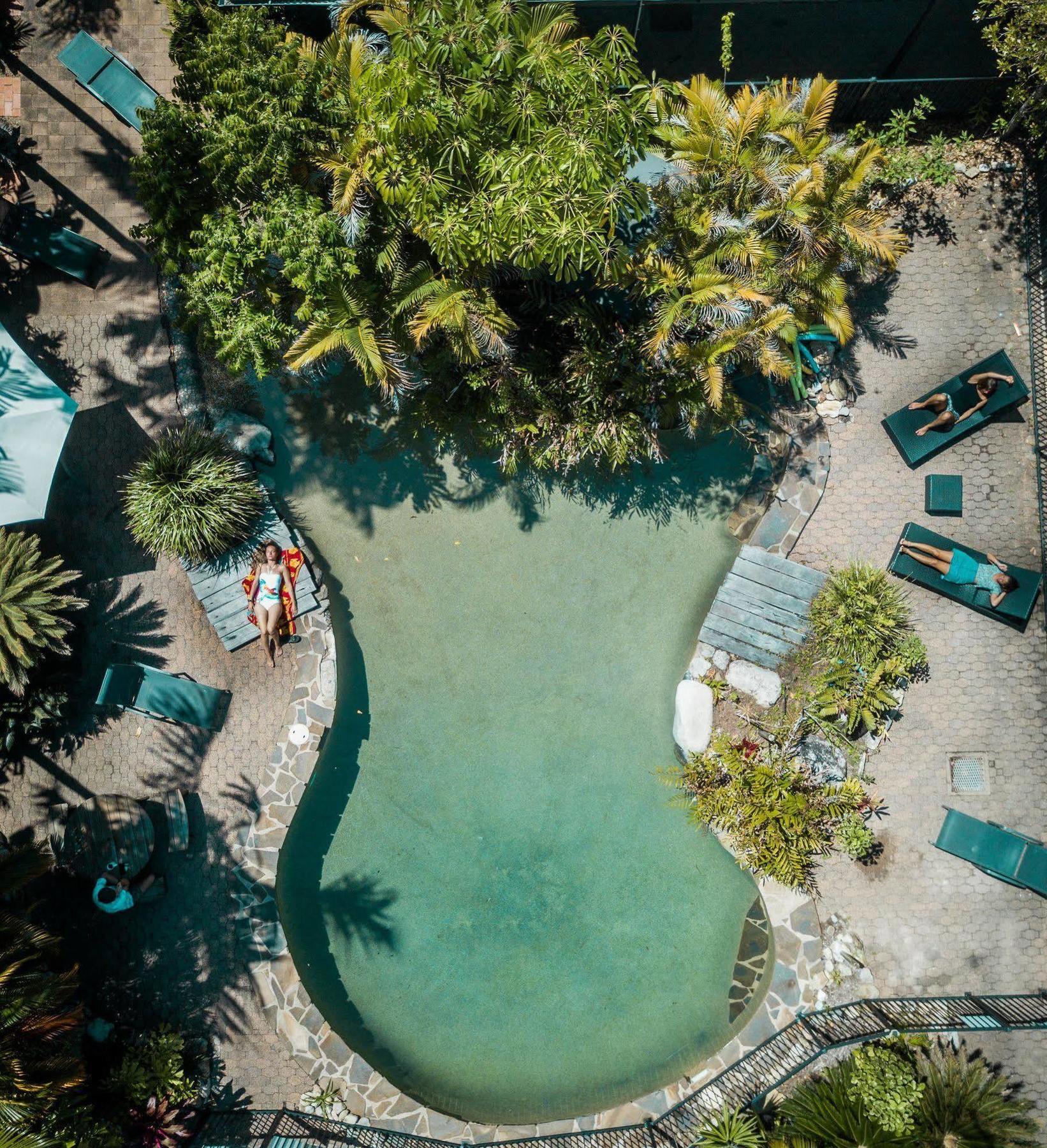 Coral Beach Lodge พอร์ตดักกลาส ภายนอก รูปภาพ